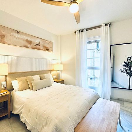 Nuevo Cathedral Deluxe Apartment Sinesedesignhomes Malaga Ngoại thất bức ảnh